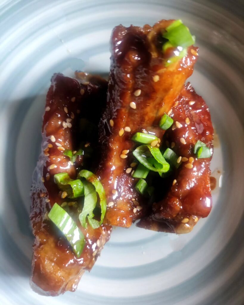 costillas de cerdo caramelizadas